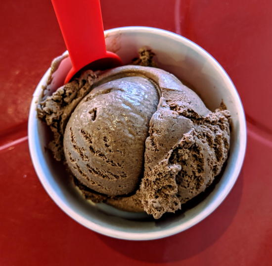 Sonny's Amazing Italian Ices - Chocolate ice cream (Foodzooka)